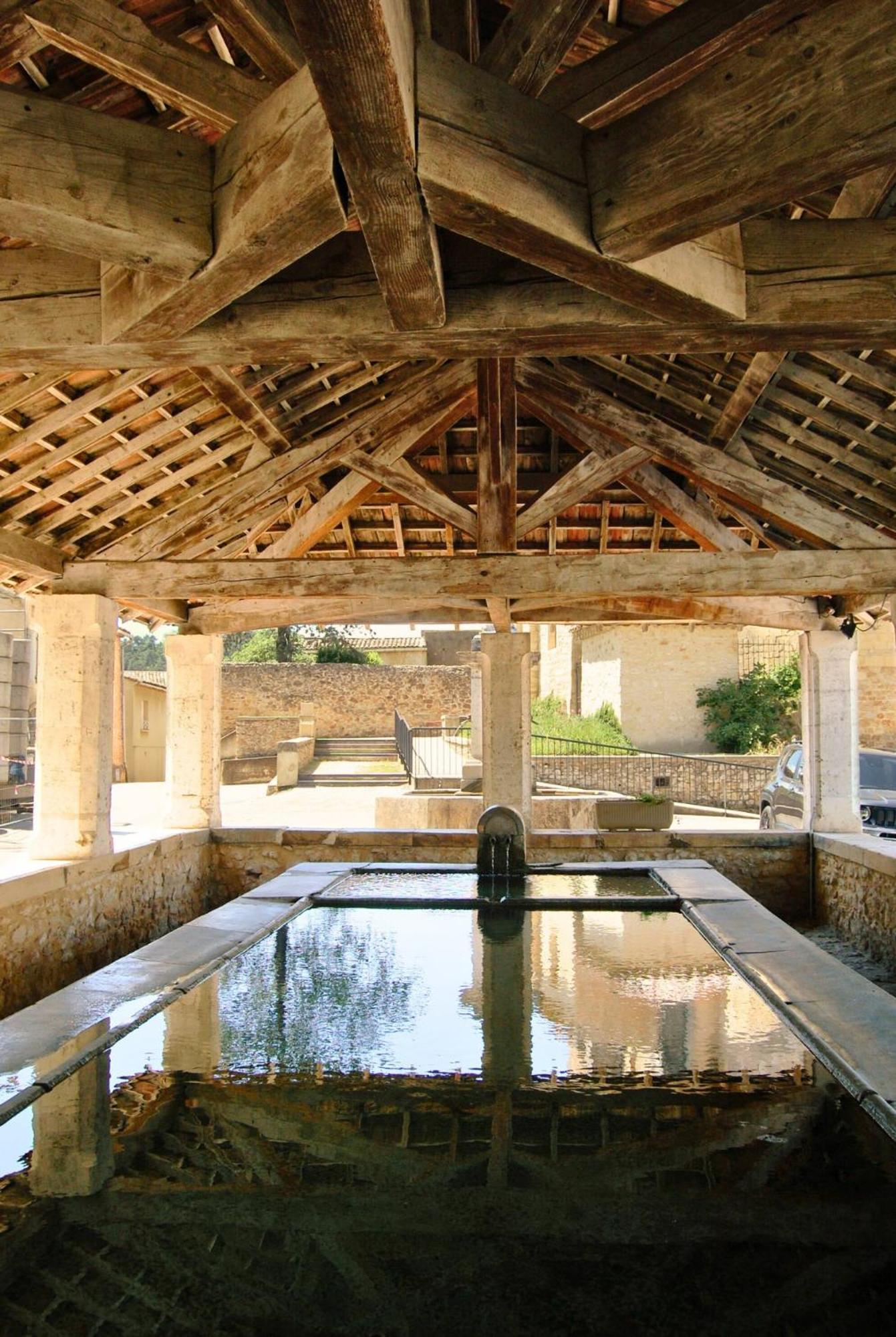La Bucolique, Chambres Et Jardin D'Hotes Sabran Exterior photo